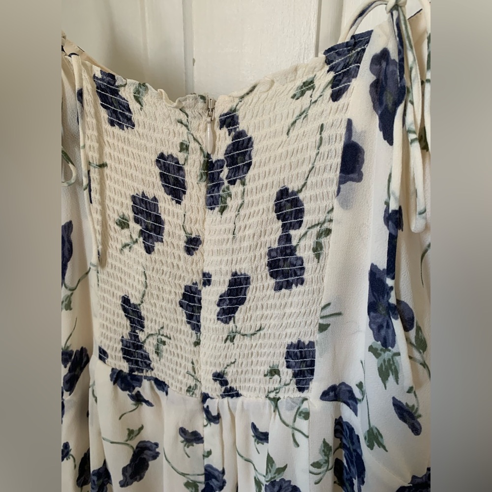 Reformation Emmie Floral Dress In Bluberries size 10 - Picture 11 of 11